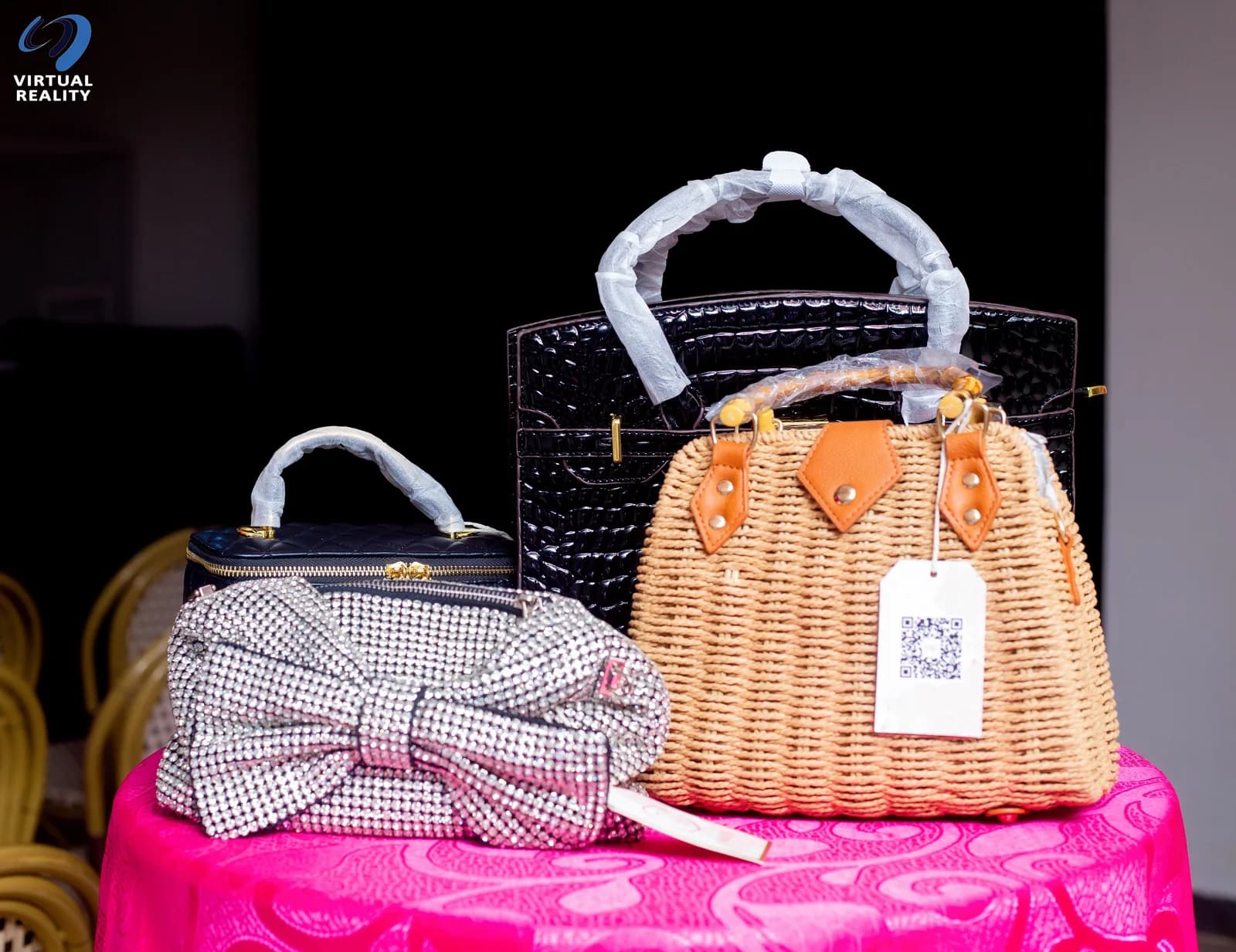 Sacs et maroquinerie présentés en vente en gros
