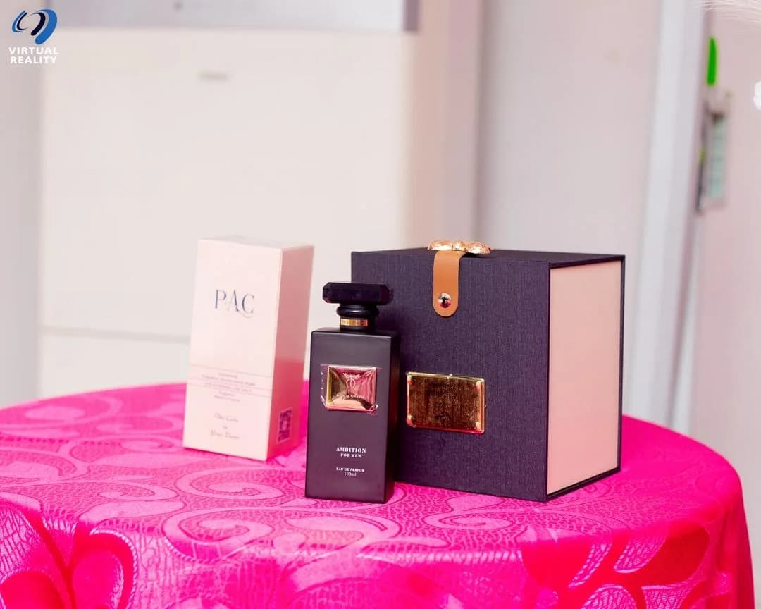 Parfums présentés en détail lors du lancement